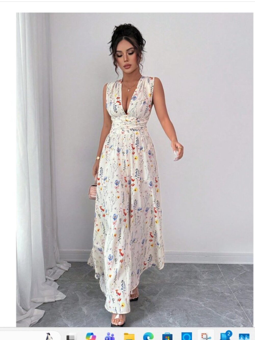 NEW Elenzga Small 4 6 White Sleeveless Halter  Jumpsuit Romper Floral Dress